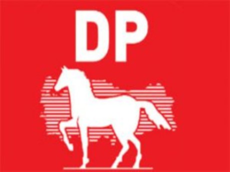 Demokrat Parti'den şok istifa!