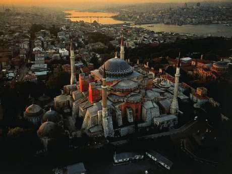 Sultanahmet ve Ayasofya trafiğe kapatılıyor