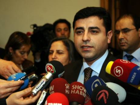 BDP Genel Başkanı Demirtaş'tan sandığa gitmeme çağrısı