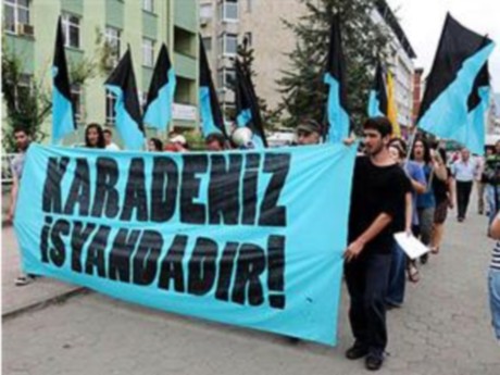 Artvin'de HES'ler protesto edildi