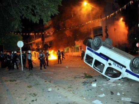 İnegöl'deki olaylar 3 zanlıyı ele verdi