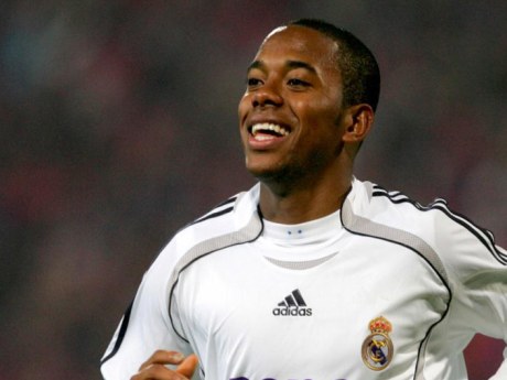 Robinho için teklif yarışı