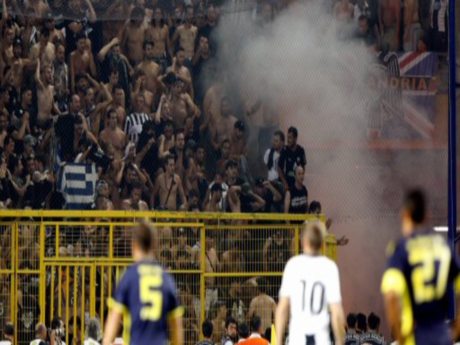 Fenerbahçe uzatmalarda yıkıldı (26.08.2010)