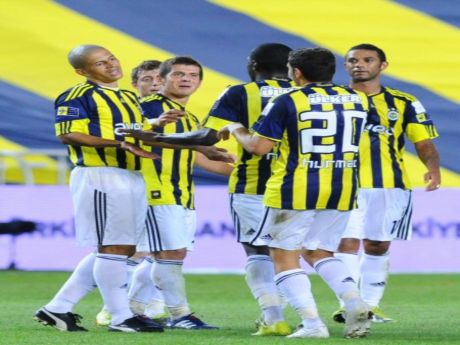 Fenerbahçe: 4 Manisaspor: 2