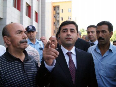 Demirtaş mahkum edildi