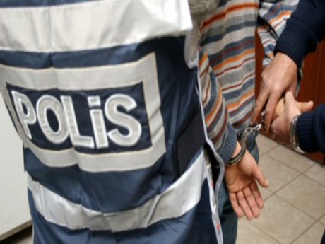 Şehit polis soruşturmasında 5 tutuklama