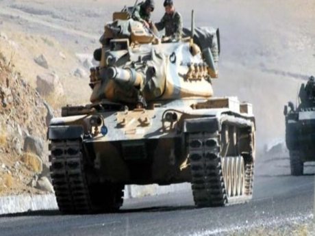 Türk tankları Kuzey Irak'ta