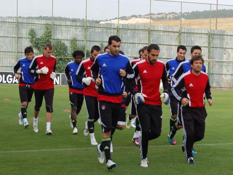 Galatasaray, Mersin İdmanyurdu maçı hazırlıklarına başladı