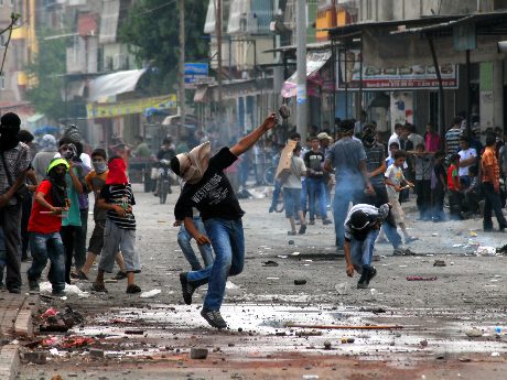 Terörist cenazesi Öcalan gösterisine dönüştü!