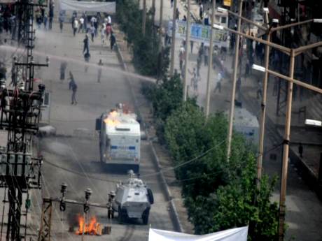 Diyarbakır'da izinsiz gösteri (12.11.2011)