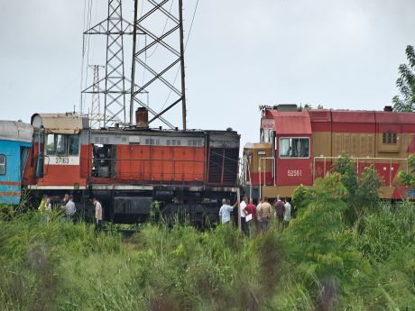 Küba'da tren kazası: 30 yaralı