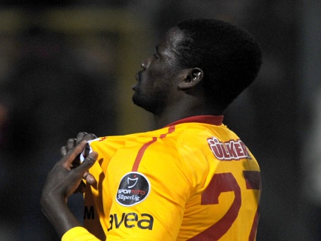 Derbi öncesi moral Eboue'den