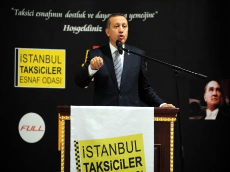 Erdoğan, taksicilerle buluştu