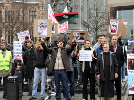 Hollanda'da Kaddafi protestosu