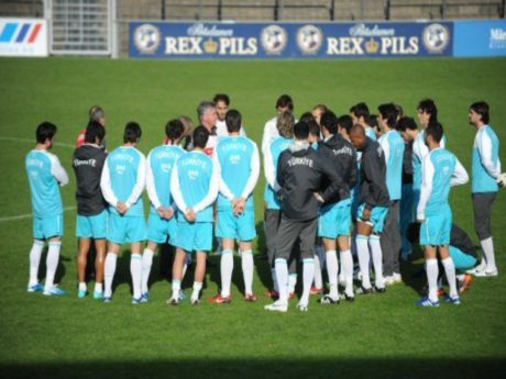 Cenk Tosun, Ulusal Takım'da