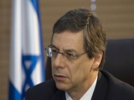 Ayalon rahatsız