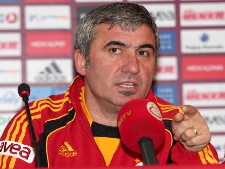 Hagi, Romanya'ya gitti (19.03.2011)