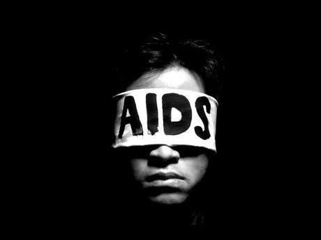 HIV'li hastalardan protesto