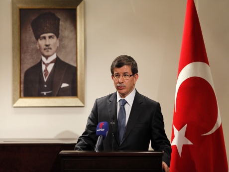 Davutoğlu'ndan kritik NATO açıklaması