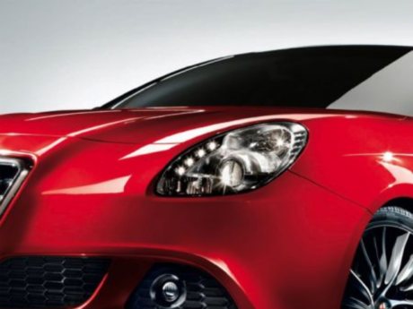 Alfa Romeo 4C GTA konsepti 2012'de yollarda