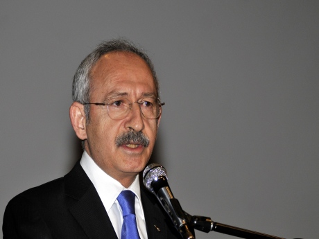 CHP MYK toplandı (13.04.2011)