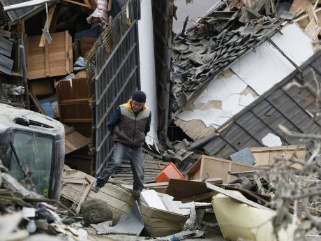 Japonya hükümeti, depremin faturasını çıkardı