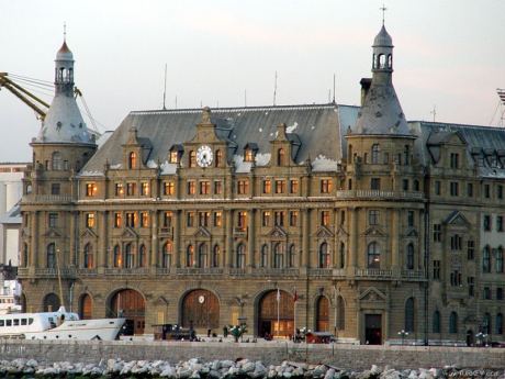 Haydarpaşa Garı restorasyona giriyor