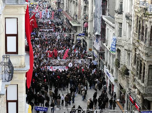 'Akdeniz kıyısında kapalı rejimlere artık yer yok'