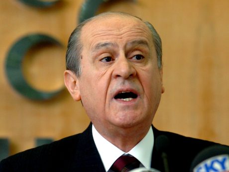 Bahçeli hakkında suç duyurusu