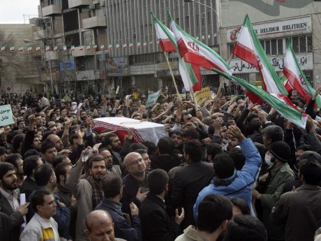 İran'da protestoculara müdahale