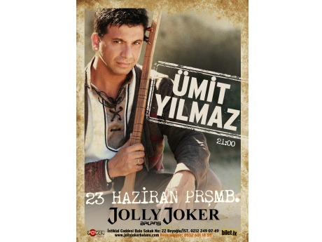 Ümit Yılmaz Özürlüler Vakfı için sahnede