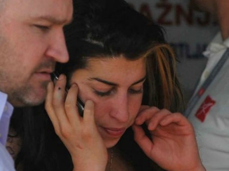 Amy Winehouse, Avrupa turnesini iptal etti