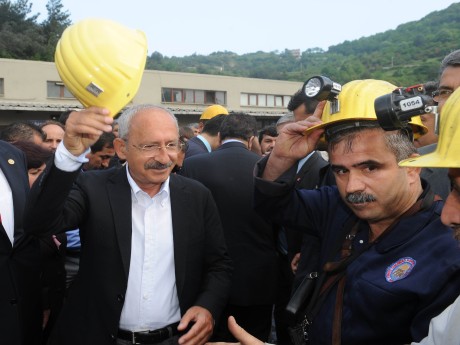 Kılıçdaroğlu madencilerle biraraya geldi