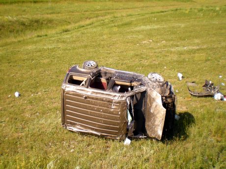 Yollar yine kana bulandı