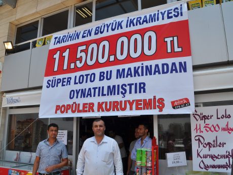 Büyük ikramiye 'Popüler'den çıktı