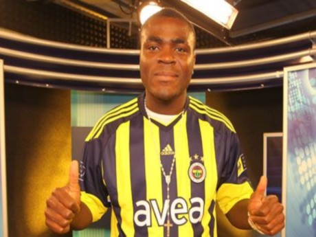 Fenerbahçe, Emenike'yi sattı