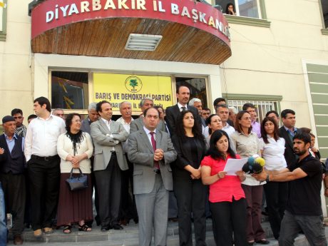 BDP grubu Diyarbakır'da toplanacak