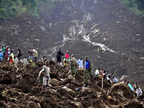 Uganda'da toprak kayması: 30 ölü