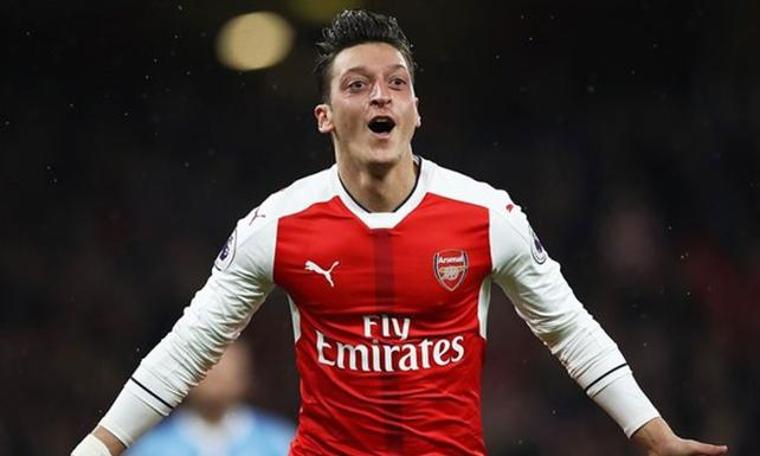 Mesut Özil nereye?