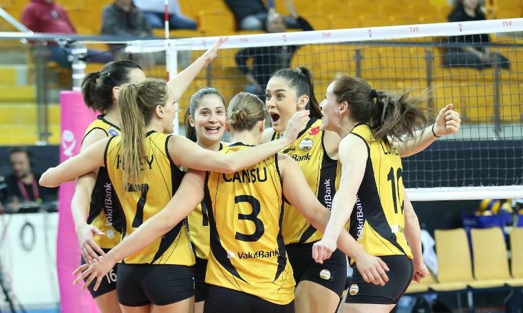 Vakıfbank Beşiktaş'ı mağlup etti