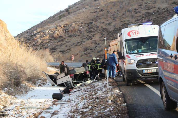 Nevşehir’de iki otomobil kafa kafaya çarpıştı: 2 ölü, 2 yaralı