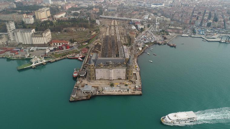 Haydarpaşa Garı'nın çatı restorasyonu tamamen bitti