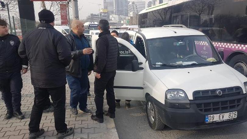 Esenyurt'ta bir kişi aracının içinde ölü bulundu