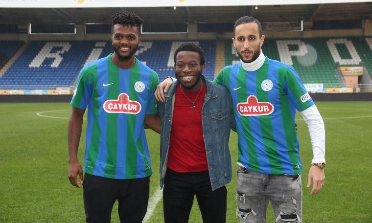 Çaykur Rizespor yeni transferlerini tanıttı