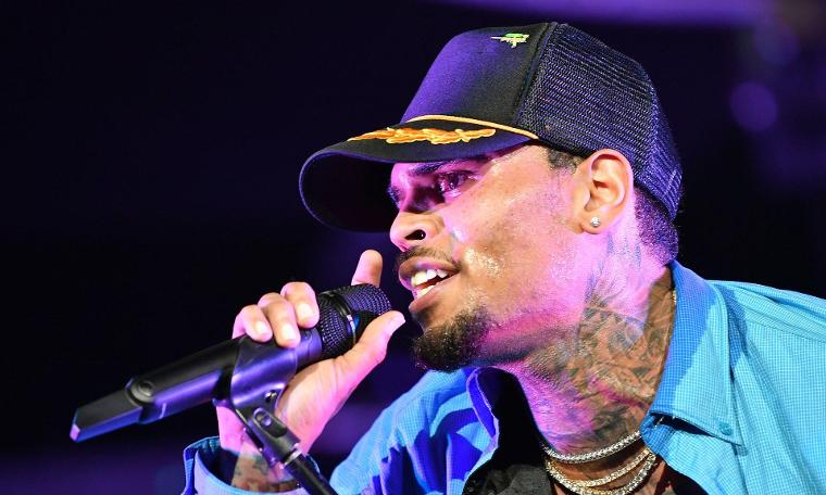 Paris'te tecavüz iddiasıyla gözaltına alınan Amerikalı şarkıcı Chris Brown serbest bırakıldı