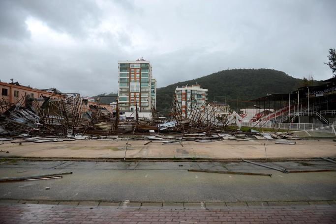 Korkunç olay! Antalya'da hortum can aldı