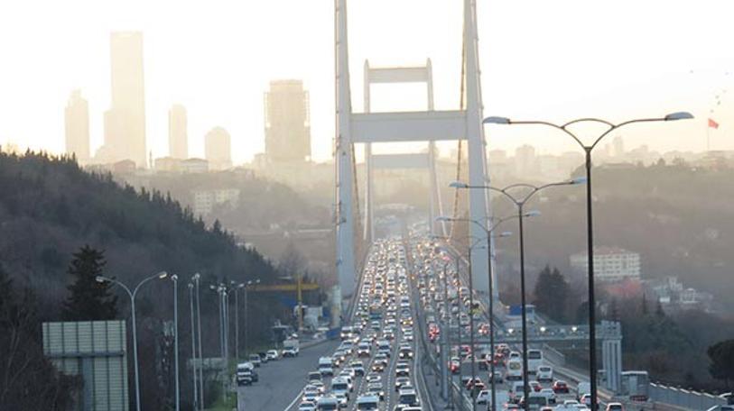 İstanbul'da maç trafiği... Bu yolları kullanacaklar dikkat!