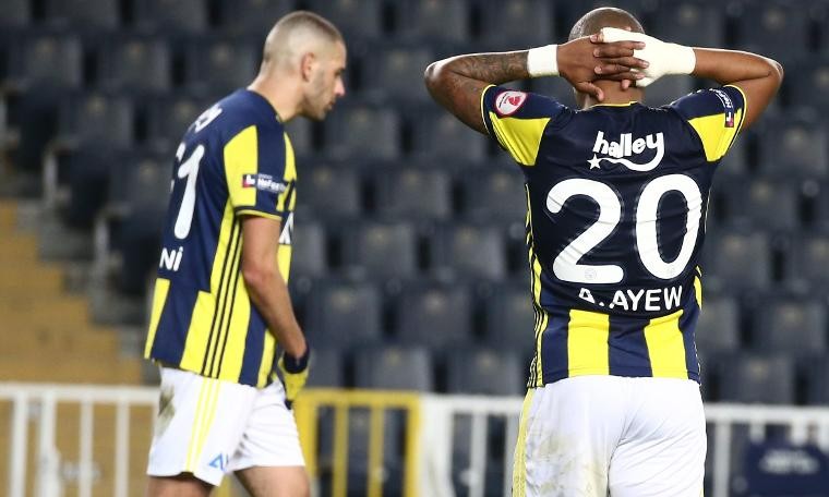 Fenerbahçe paramparça