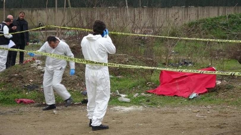 Korkunç ölüm! Camiye gitmek için çıktı boğazı ve bilekleri kesilmiş olarak bulundu