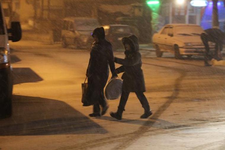 Kırklareli'nde eğitime kar engeli (03.01.2019)